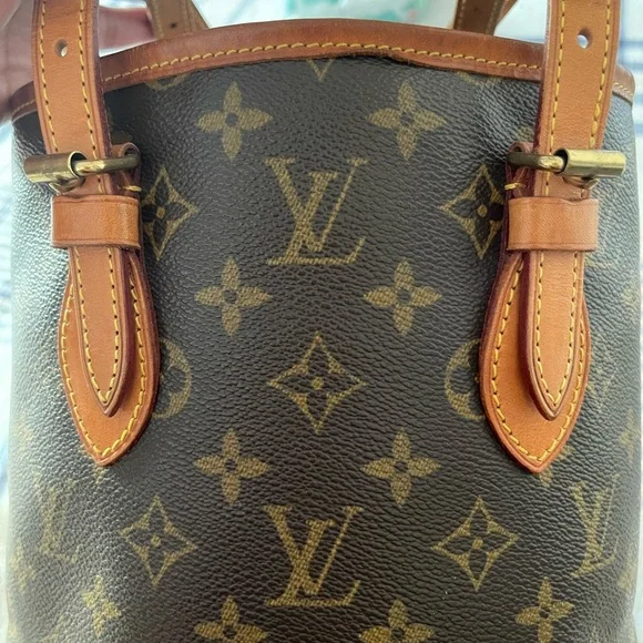Louis Vuitton bucket bag - Picture 14 of 16